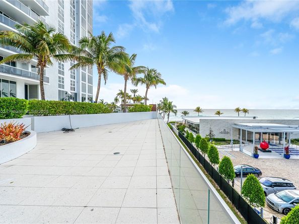 18911 Collins Ave 405, Sunny Isles Beach FL 33160