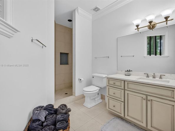 1404 SE 9th St, Fort Lauderdale FL 33316