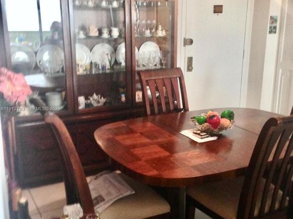 1621 Collins Ave 405, Miami Beach FL 33139