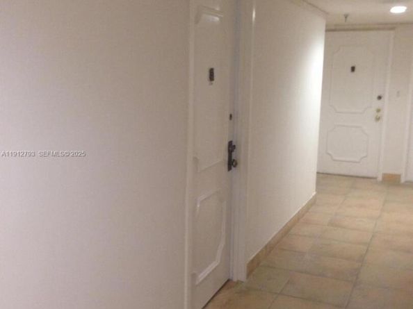 1621 Collins Ave 405, Miami Beach FL 33139