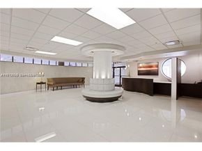 1621 Collins Ave 405, Miami Beach FL 33139