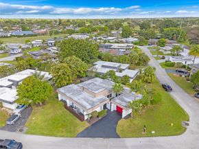 5601 White Cedar Ln, Tamarac FL 33319