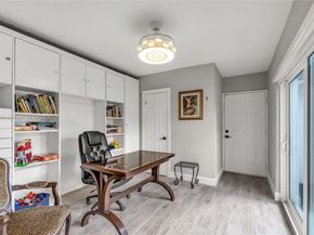 5601 White Cedar Ln, Tamarac FL 33319