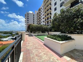 888 S Douglas Rd 119, Coral Gables FL 33134