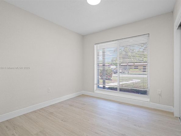 3220 NW 4th Ct, Lauderhill FL 33311