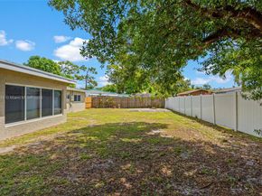 3220 NW 4th Ct, Lauderhill FL 33311