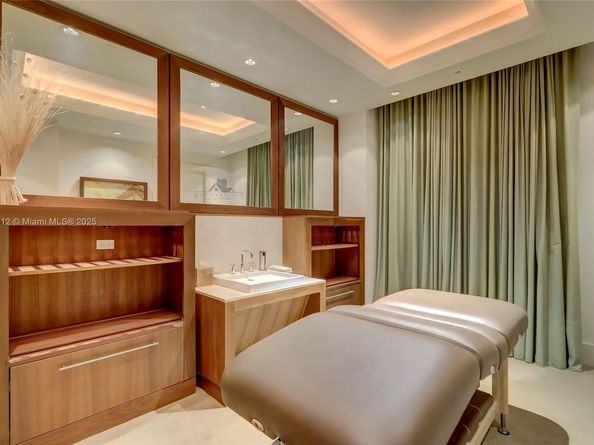 1 N Ocean Blvd 1513, Pompano Beach FL 33062