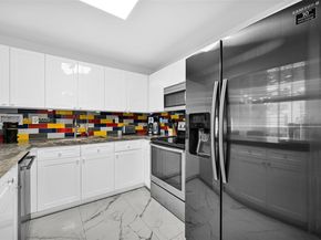 2301 Collins Ave 1204, Miami Beach FL 33139