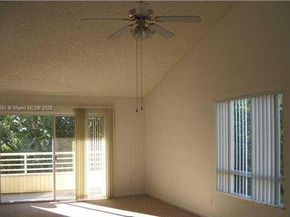 3421 NW 44th St 103, Oakland Park FL 33309