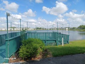 3421 NW 44th St 103, Oakland Park FL 33309