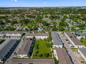 757 SW 11th St, Florida City FL 33034