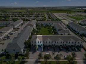 757 SW 11th St, Florida City FL 33034