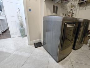 300 NW 77th Way, Pembroke Pines FL 33024