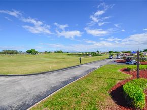 2101 Oakmont Ter, Coral Springs FL 33071