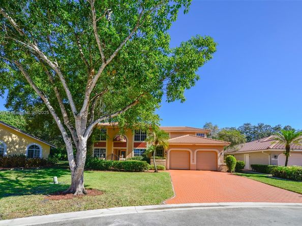 2101 Oakmont Ter, Coral Springs FL 33071