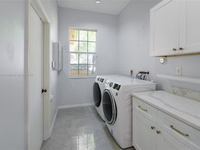 2101 Oakmont Ter, Coral Springs FL 33071