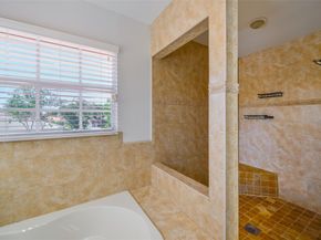 2101 Oakmont Ter, Coral Springs FL 33071