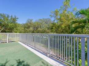 2101 Oakmont Ter, Coral Springs FL 33071