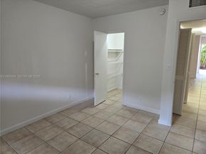 8704 NW 35th St 105, Coral Springs FL 33065