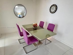 581 Blue Heron Drive 221B, Hallandale Beach FL 33009