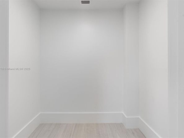 1800 S Ocean Dr 109, Fort Lauderdale FL 33316