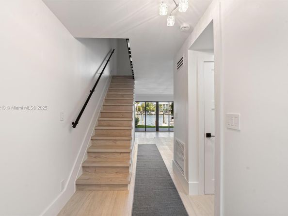 1800 S Ocean Dr 109, Fort Lauderdale FL 33316