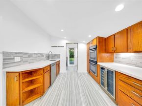 1104 NE 85th St, Miami FL 33138