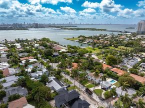 1104 NE 85th St, Miami FL 33138