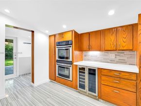 1104 NE 85th St, Miami FL 33138