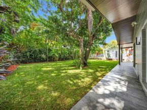 1104 NE 85th St, Miami FL 33138
