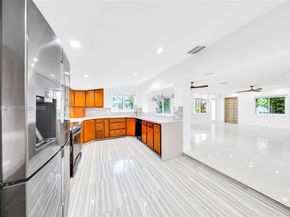 1104 NE 85th St, Miami FL 33138