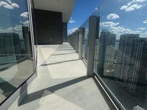 300 Biscayne Boulevard Way 3506W, Miami FL 33131