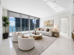 300 Biscayne Boulevard Way 3506W, Miami FL 33131