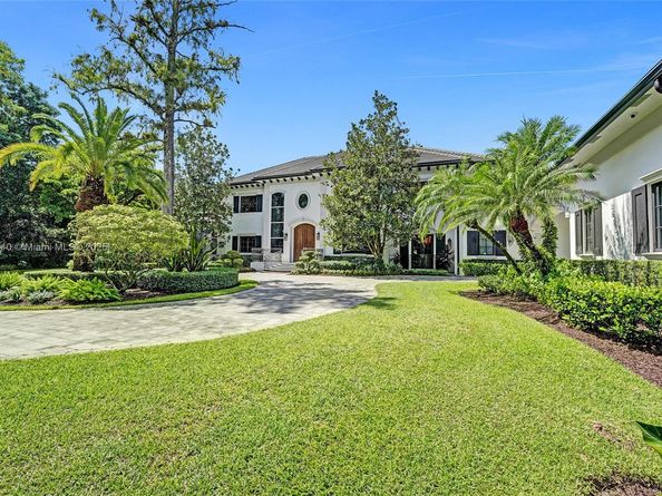 9004 NW 70th Ct, Parkland FL 33067