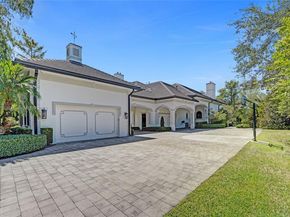 9004 NW 70th Ct, Parkland FL 33067