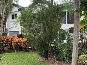 233 NE 212th Ter, Miami FL 33179