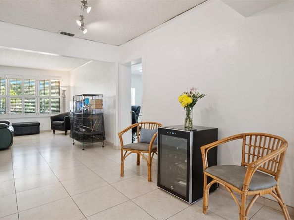 771 Swan Ave, Miami Springs FL 33166