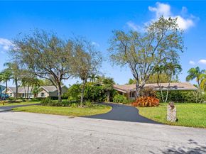 7521 SW 175th St, Palmetto Bay FL 33157