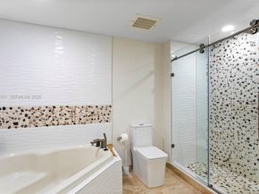 3232 SW 22nd Ter PH 2002, Miami FL 33145