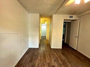 3730 Inverrary Dr H1V, Lauderhill FL 33319