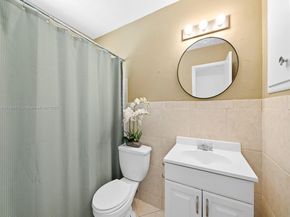 1644 NE 30TH St, Pompano Beach FL 33064