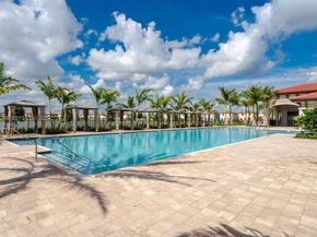 10487 W 34th Ct, Hialeah FL 33018