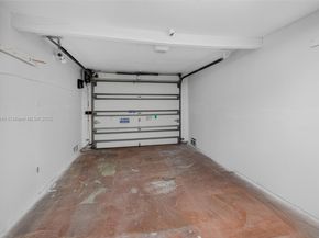 2524 Marathon Ln, Fort Lauderdale FL 33312