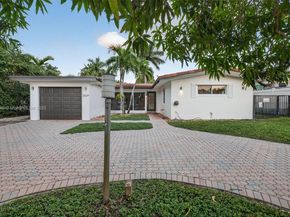 2524 Marathon Ln, Fort Lauderdale FL 33312