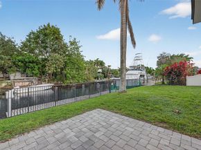 2524 Marathon Ln, Fort Lauderdale FL 33312