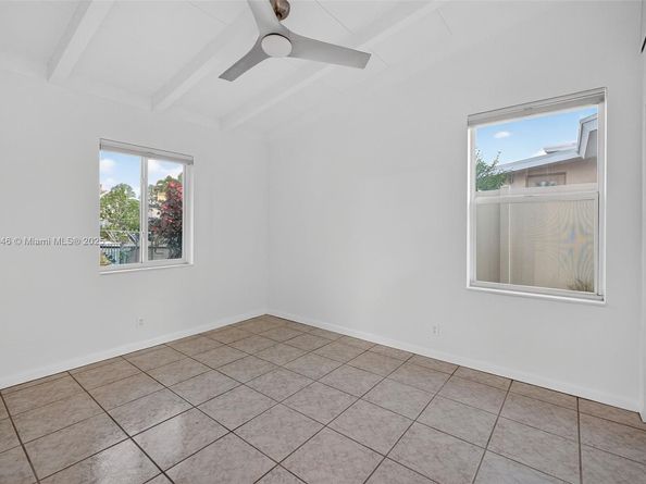 2524 Marathon Ln, Fort Lauderdale FL 33312