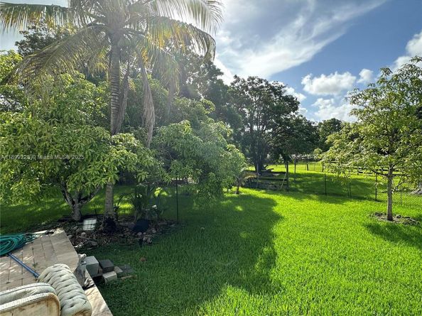 6300 SW 181st Ln, Southwest Ranches FL 33331