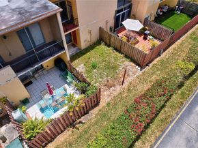 13771 SW 84th St C, Miami FL 33183