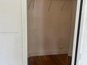 10738 NW 80th Ln, Doral FL 33178