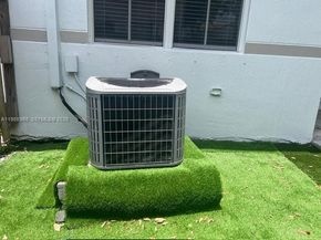 10738 NW 80th Ln, Doral FL 33178